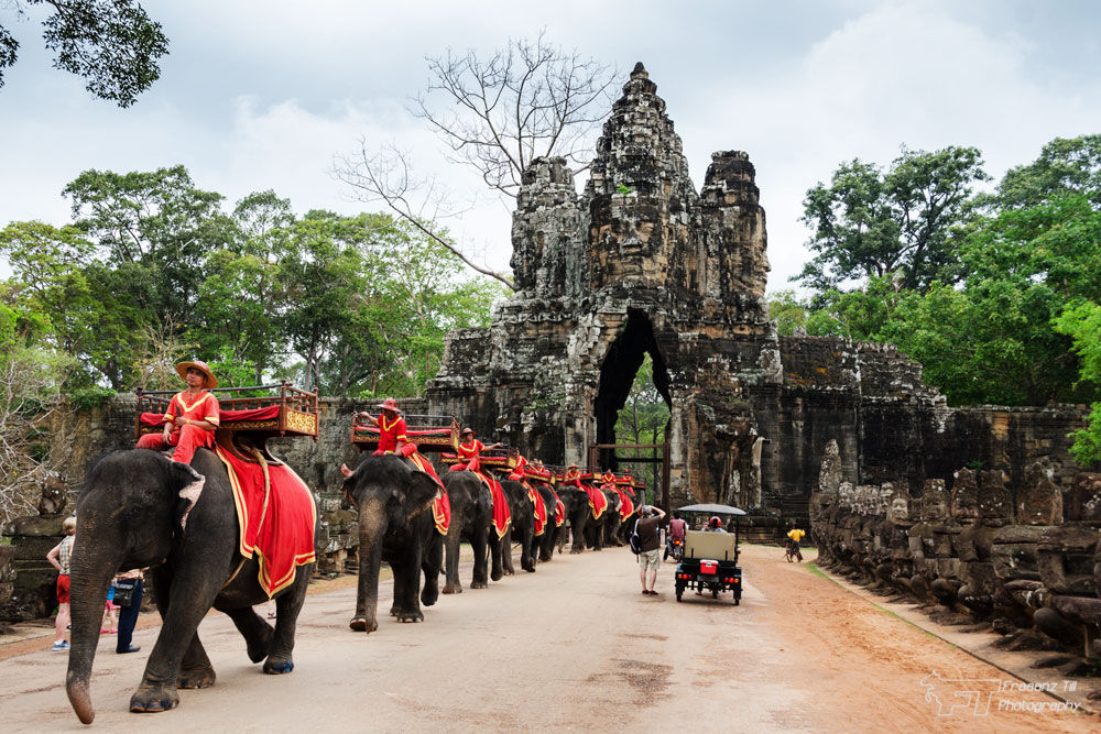 Immerse in Angkor Thom’s royal Khmer legacy